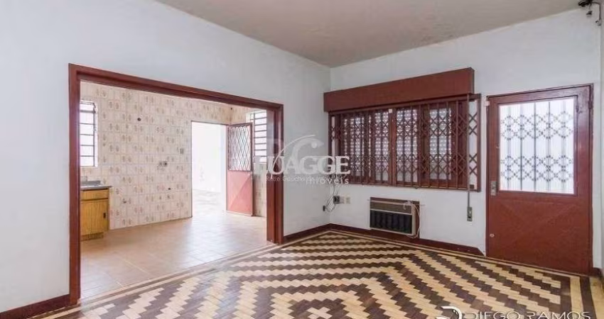 Casa a venda no Bairro menino Deus em porto alegre  com 5 Quartos e 5 banheiros à Venda, 334 m² por R$ 1.199.000