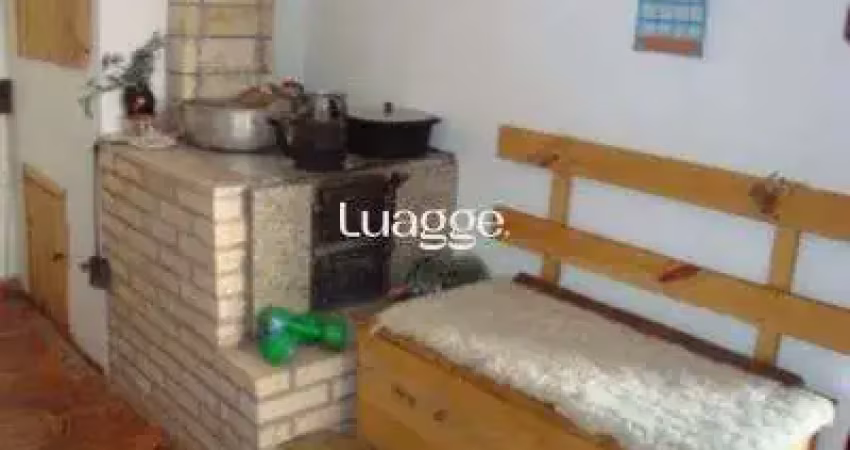 Casa para venda - 200m², 3 dormitórios, sendo 1 suites, 14 vagas - cavalhada