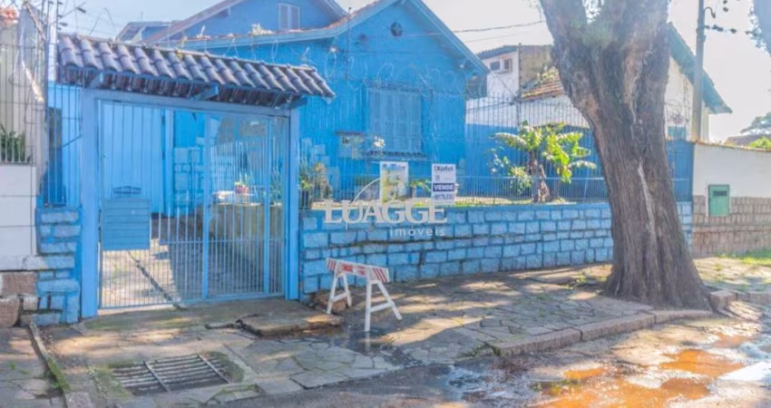 Casa para Venda - 165m², 3 dormitórios, 4 vagas - Santa Tereza