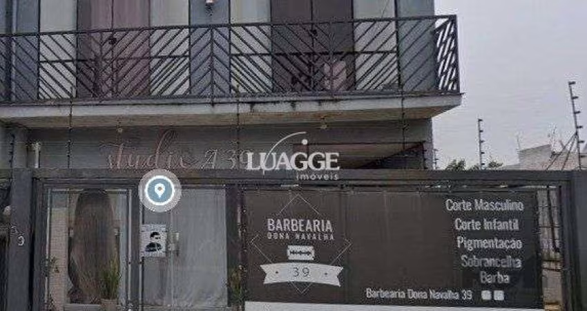 Prédio comercia próximo a Av. Bento Gonçalves.