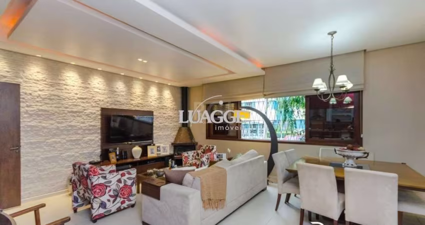 Casa para Venda - 216m², 4 dormitórios, sendo 1 suites, 4 vagas - Menino Deus