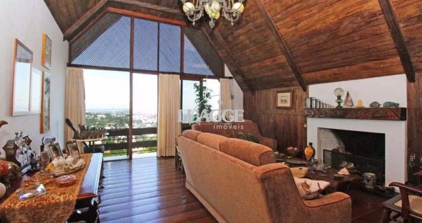 Casa 3 dor. sendo 1 suite, piscina, com vista panorâmica  no Morro Apamecor.