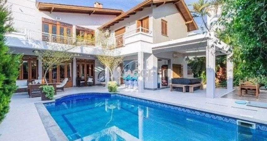 Excelente casa de  386m² com 04 dormitórios sendo 03 suítes.
