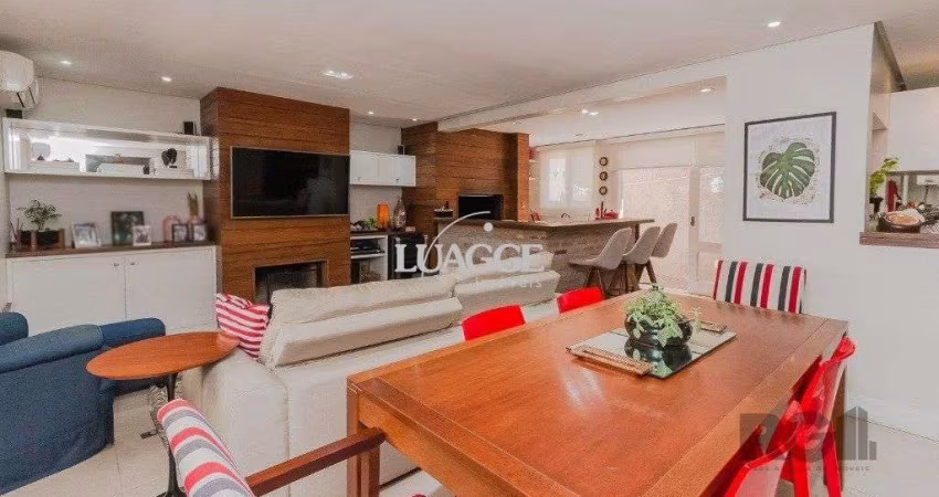 Excelente casa em condomínio de 249m² com 03 dormitórios e 4 vagas.