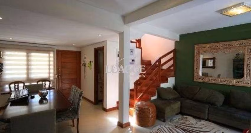 Casa Condominio para Venda - 190m², 3 dormitórios, sendo 1 suites, 2 vagas - Tristeza