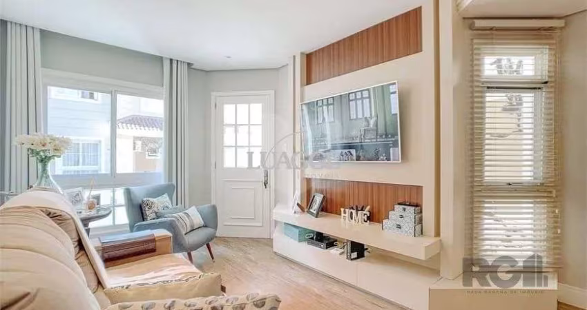 Casa com 134m², 3 dormitórios, sendo 1 suíte, 2 vagas em condomínio fechado