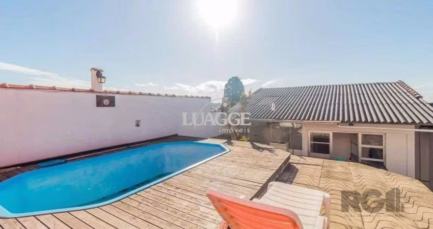 Casa com 3 dormitórios no bairro Cascata, Porto Alegre