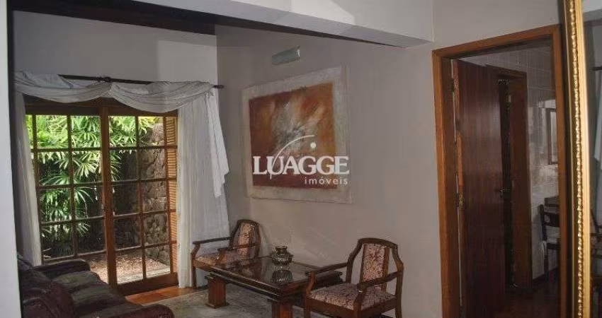 Casa Condominio para Venda - 550m², 4 dormitórios, sendo 4 suites, 2 vagas - Jardim do Sol