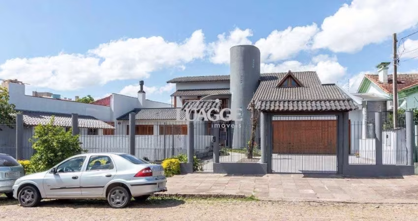 Casa para Venda - 451.63m², 5 dormitórios, sendo 1 suites, 4 vagas - Cristal