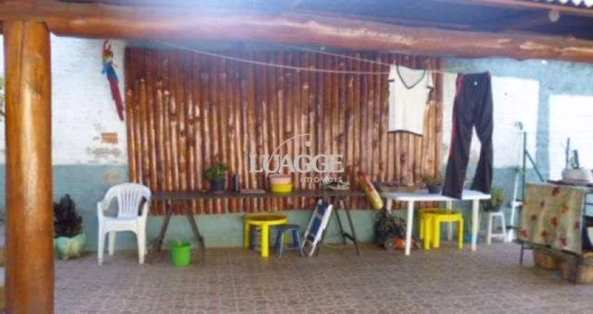 Casa para Venda - 385m², 4 dormitórios, sendo 3 suites, 2 vagas - Belém Velho