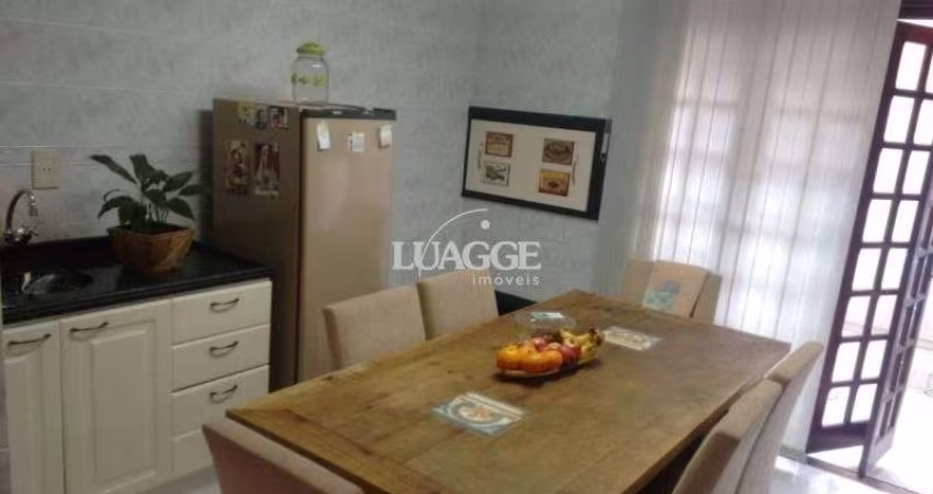 Casa Condominio para Venda - 173m², 3 dormitórios, sendo 1 suites, 2 vagas - Tristeza