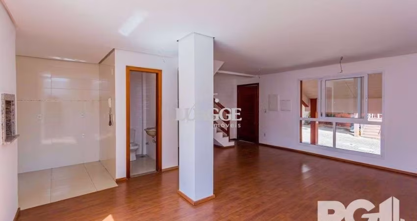 Casa de Condomínio em Jardim Floresta