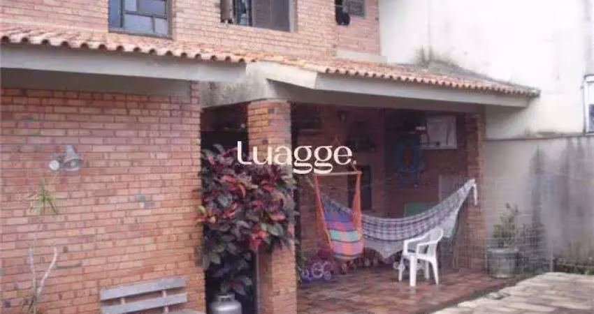 Casa para venda - 238m², 4 dormitórios, sendo 1 suites, 2 vagas - medianeira