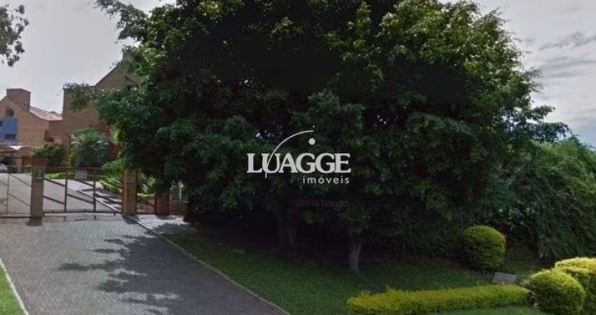 Casa Condominio para Venda - 170m², 3 dormitórios, sendo 1 suites, 2 vagas - Cavalhada