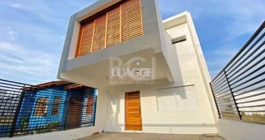 Casa para Venda - 217m², 3 dormitórios, sendo 1 suites, 2 vagas - Hípica