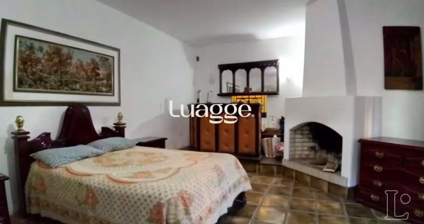 Casa residencial para locação no bairro tristeza - 242m² área privativa - 04 quartos sendo 01 suite - 03 vagas - gradeado