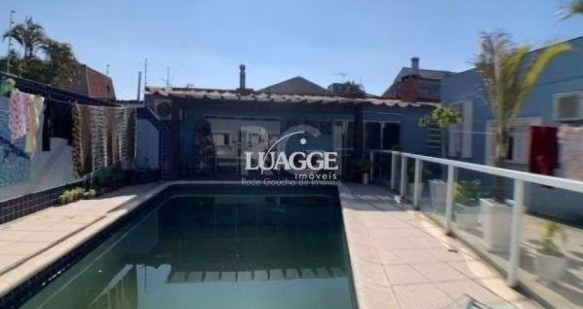 Casa para Venda - 333m², 3 dormitórios, sendo 1 suites, 4 vagas - Ipanema