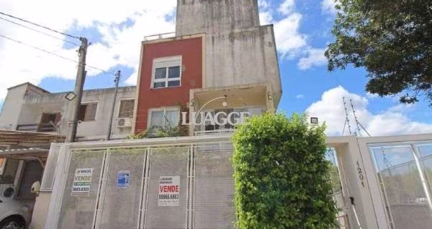 Casa Condominio em Porto Alegre, no bairro Ipanema, com 2 dormitório(s), e 2 banheiros, à venda.