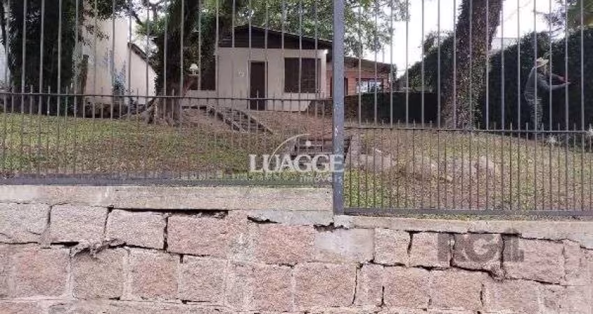 Terreno em Porto Alegre, no bairro Tristeza, à venda.