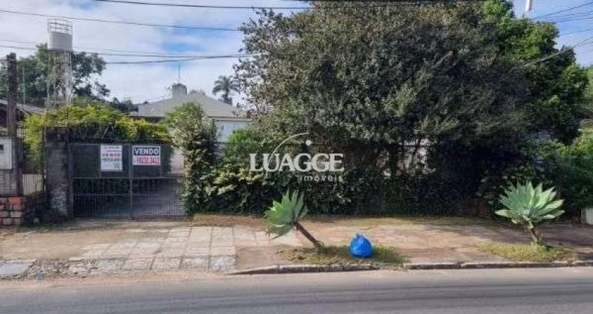 Terreno em Porto Alegre, no bairro Cavalhada, à venda.