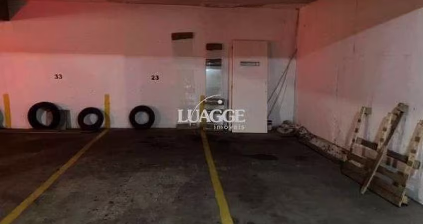 Apartamento em Porto Alegre, no bairro Santa Tereza, com 3 dormitório(s), e 3 banheiros, à venda.
