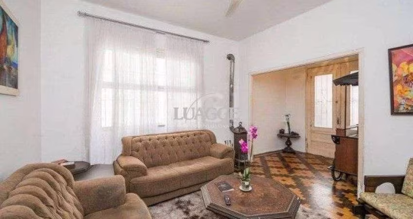 Casa para Venda - 290m², 3 dormitórios, 4 vagas - Santo Antonio