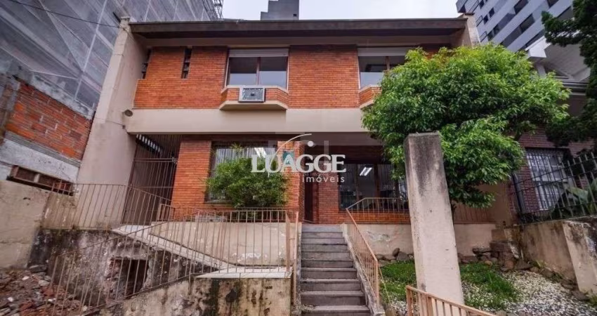 Casa Com 3 dormitórios Para Comprar ,  300 m² - Rio Branco - Porto Alegre/RS