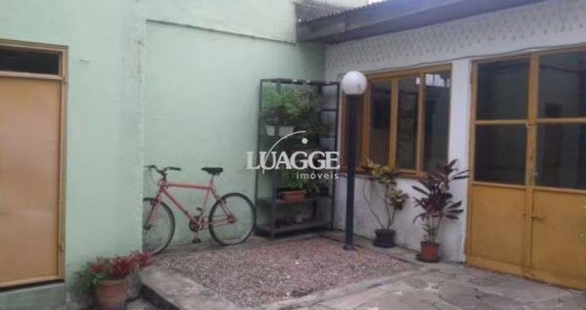 Casa para Venda - 243m², 4 dormitórios, 2 vagas - Santana