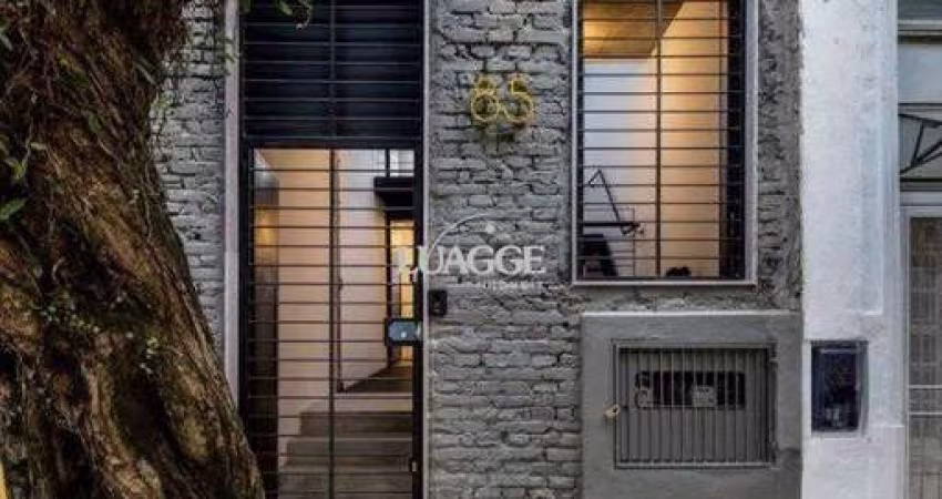 Prédio Comercial de Design Contemporâneo na Rua Coronel Fernando Machado, no Centro de Porto Alegre