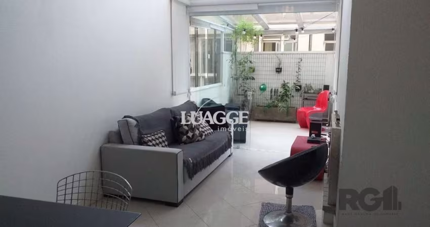 Ótimo Loft ou 1 dormitório e gabinete garagem no Rio Branco
