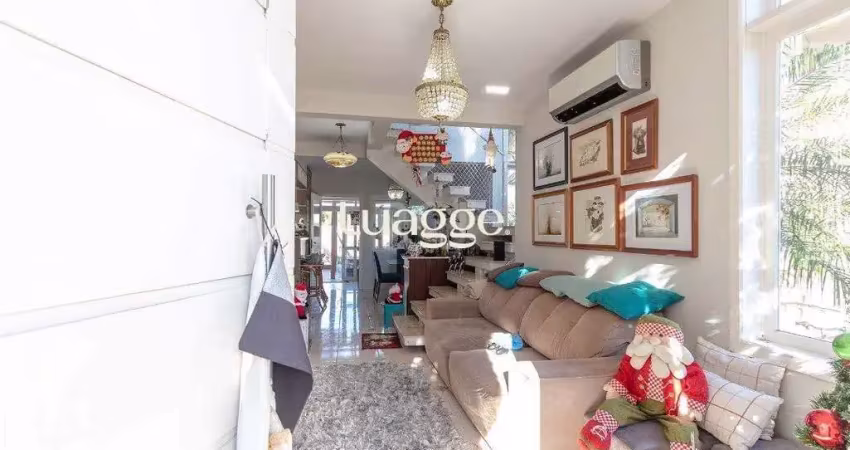 Casa com 4 quartos à venda na Avenida Edgar Pires de Castro, 617, Hípica, Porto Alegre
