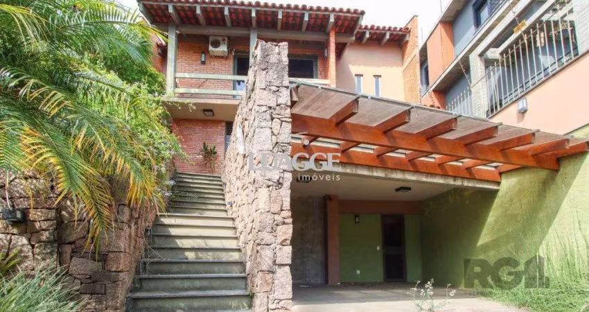 Casa de 3 dormitórios no Jardim Isabel com vista para o Guaíba.