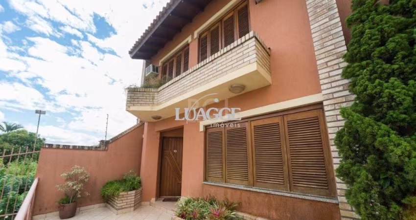 Casa Condominio para Venda - 240m², 3 dormitórios, sendo 1 suites, 3 vagas - Tristeza