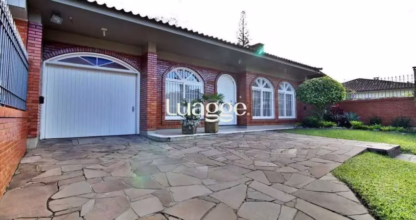 Casa para venda - 273m², 4 dormitórios, sendo 1 suites, 5 vagas - tristeza
