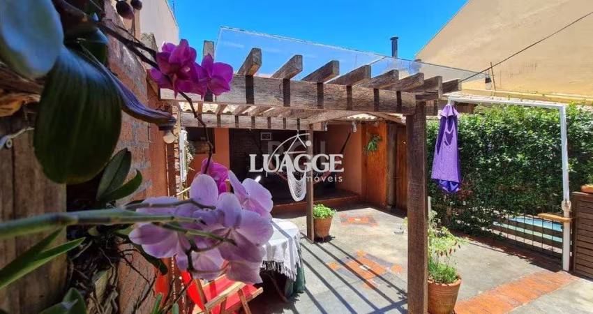 Casa para Venda - 182m², 3 dormitórios, sendo 3 suites, 2 vagas - Guarujá/ Portal do Guarujá