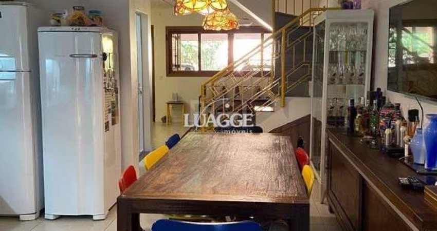 Casa Condominio para Venda - 220.89m², 3 dormitórios, sendo 1 suites, 2 vagas - Tristeza