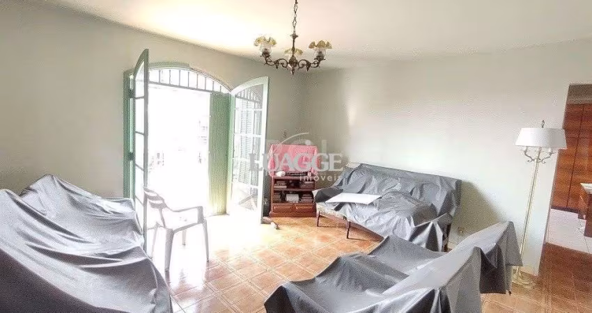 Casa para Venda - 146.21m², 3 dormitórios, sendo 1 suites, 4 vagas - Vila Conceição