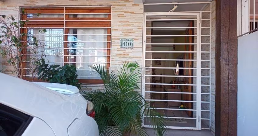Casa para Venda - 131.92m², 2 dormitórios, sendo 2 suites, Guarujá