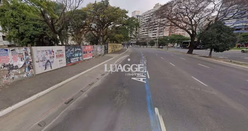 Terreno na Av Loureiro da Silva com 542m², Cidade Baixa, POA