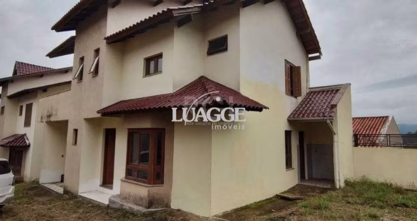 Casa Condominio para Venda - 158m², 3 dormitórios, sendo 1 suites, 2 vagas - Tristeza
