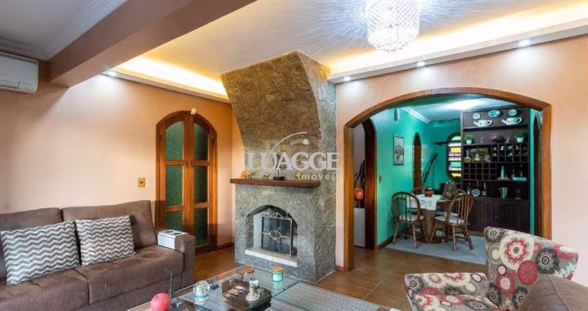 Casa para Venda - 232.5m², 3 dormitórios, sendo 1 suites, 4 vagas - Nonoai