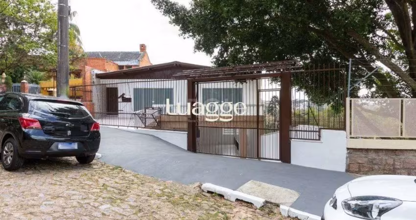 Casa para venda - 454.7m², 5 dormitórios, sendo 1 suites, 8 vagas - teresópolis