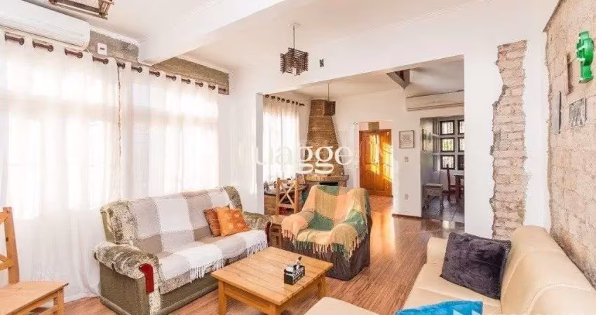 Belo sobrado reformado 3 dormitórios - bairro nonoai