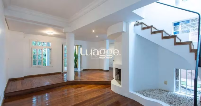 Sobrado com 300m² à venda, 3 quartos, 1 suite, 2 vagas - bairro espírito santo