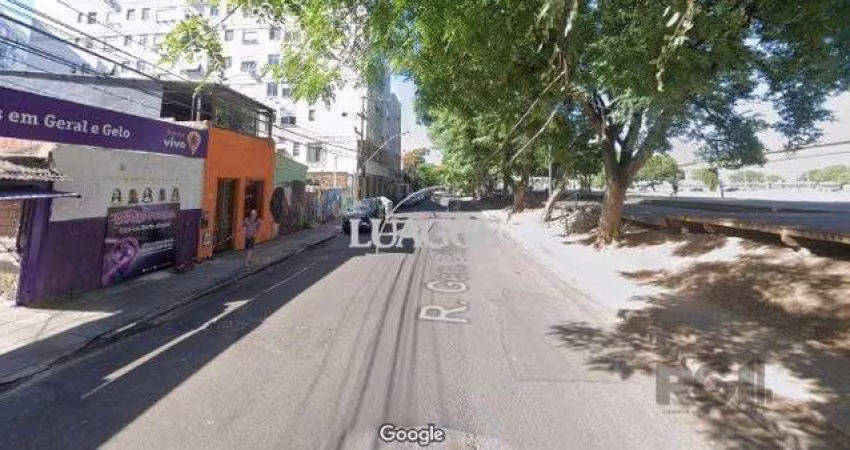 Terreno em Centro Histórico