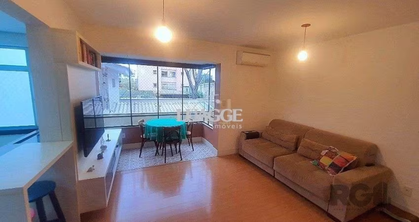 Apartamento para Venda - 64m², 2 dormitórios, sendo 1 suites, 1 vaga - Cidade Baixa
