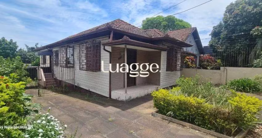 Casa com 2 dormitórios e 2 banheiros, área privativa de 100m²