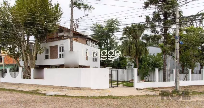 Casa com 2 quartos à venda na Rua dos Guenoas, 1267, Guarujá, Porto Alegre