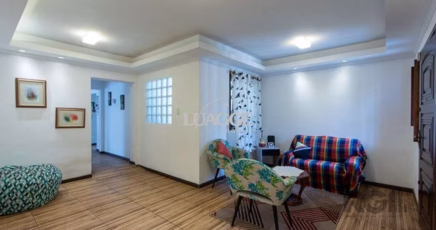 Casa 3 dormitórios, bairro Jardim Carvalho.