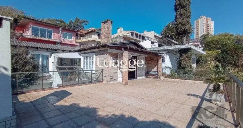 Casa para venda com 4 dormitórios no bairro cristal